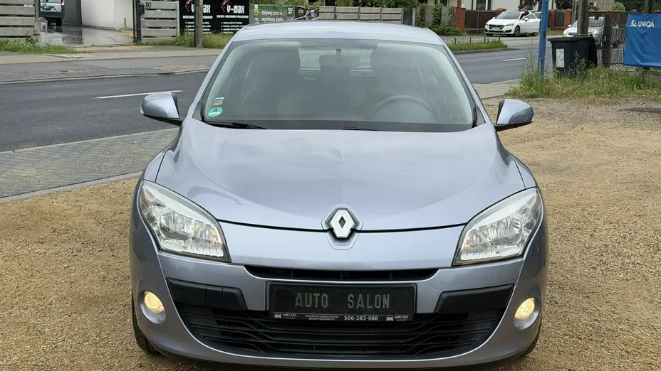 RENAULT Megane -