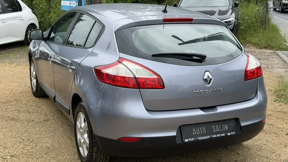 RENAULT Megane -