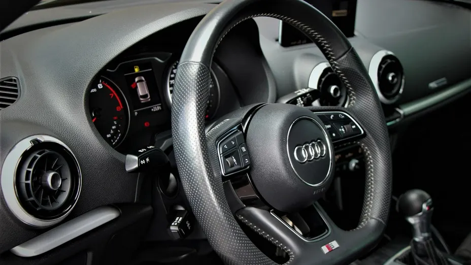 AUDI A3 -