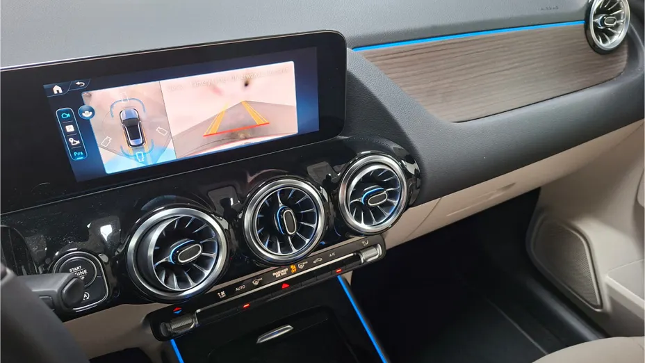 MERCEDES-BENZ GLA GLA 200 mHEV Progressive 7G-DCT
