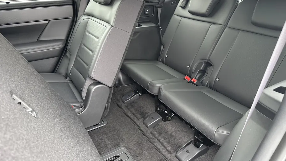 HYUNDAI Santa Fe Santa Fe 1.6 T-GDI HEV Calligraphy 4WD aut 7os. Nowy