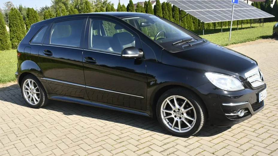 MERCEDES-BENZ B Klasa -