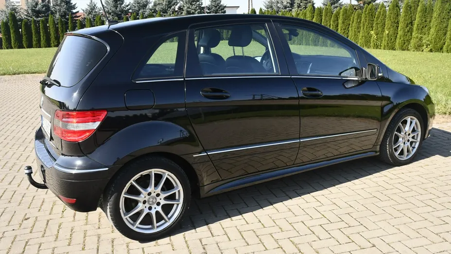 MERCEDES-BENZ B Klasa -