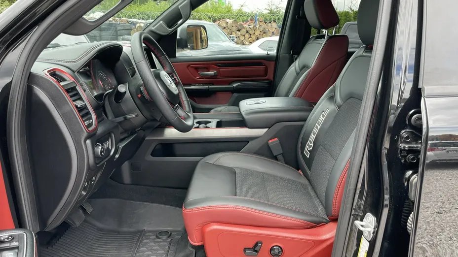 RAM 1500 -