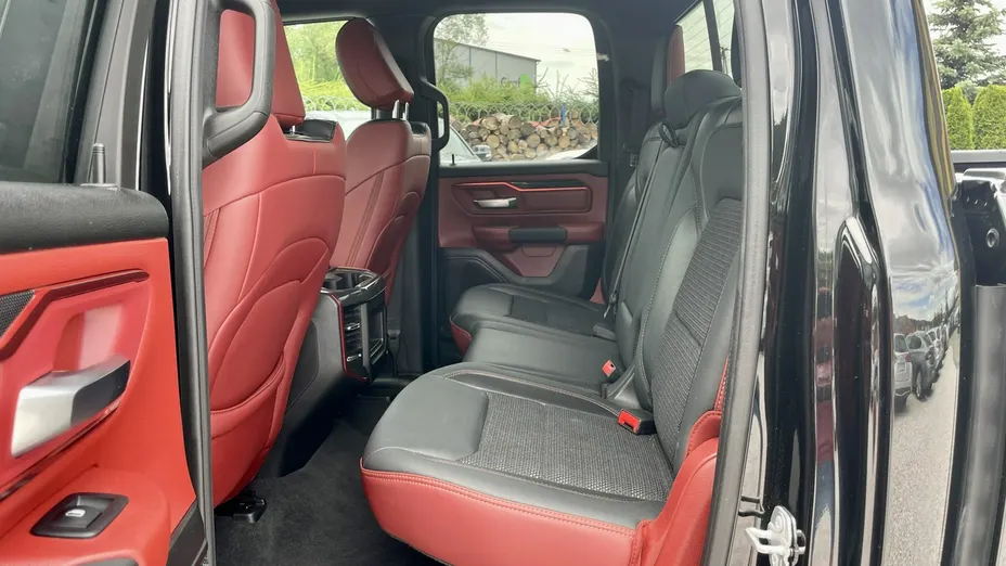 RAM 1500 -