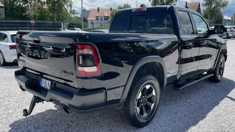RAM 1500 -