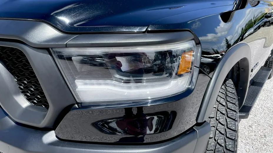 RAM 1500 -