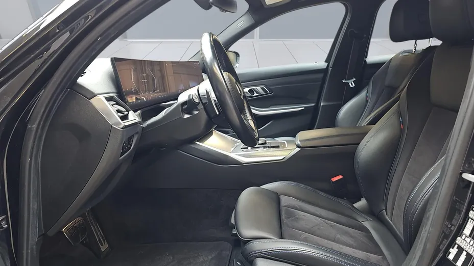 BMW Seria 3 330i aut