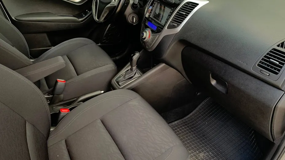 HYUNDAI ix20 ix20 1.6 Comfort aut