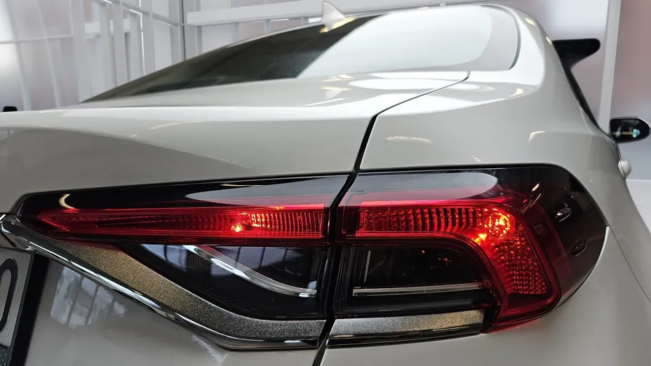 TOYOTA Corolla Corolla 1.8 Hybrid Comfort