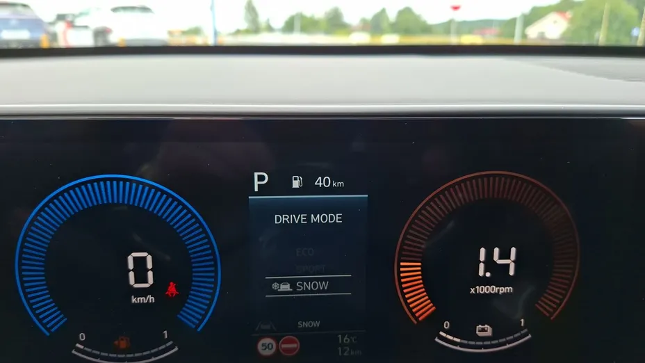 HYUNDAI Kona Kona 1.6 GDI Hybrid Smart DCT