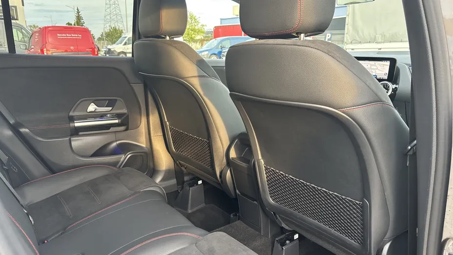 MERCEDES-BENZ GLA GLA 200 mHEV AMG Line 7G-DCT