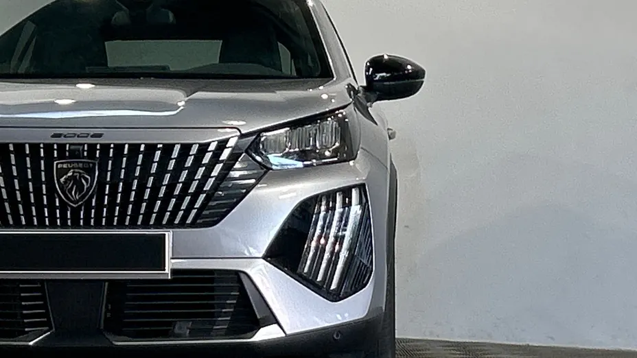 PEUGEOT 2008 -