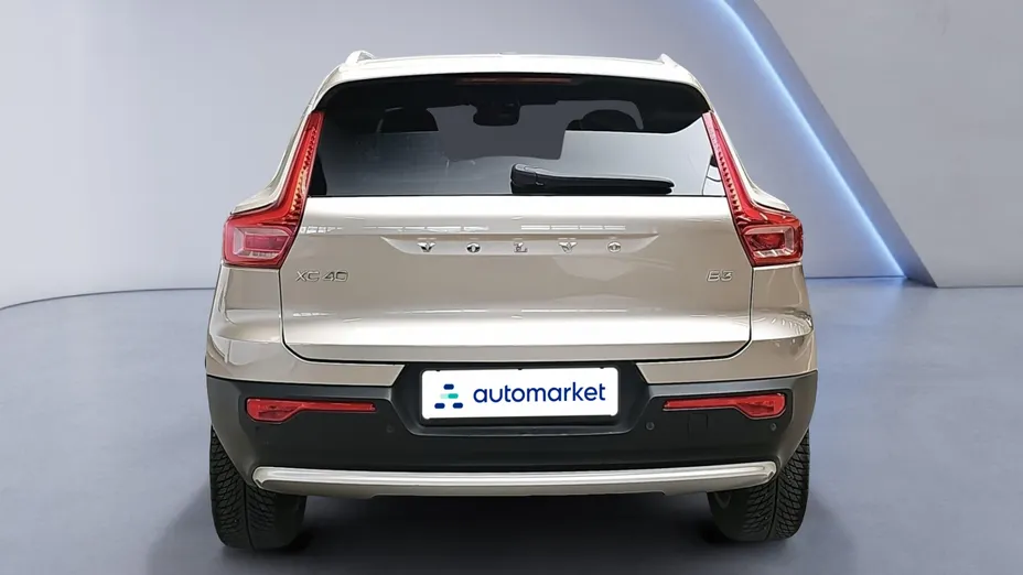 VOLVO XC40 XC40 B3 Core aut
