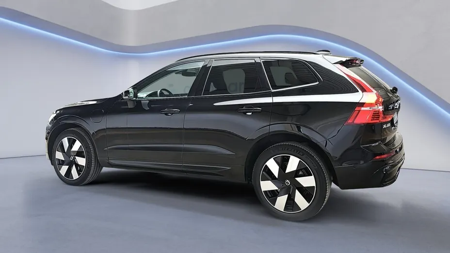 VOLVO XC60 XC60 T8 Plug-In Hybrid AWD Ultimate Dark aut