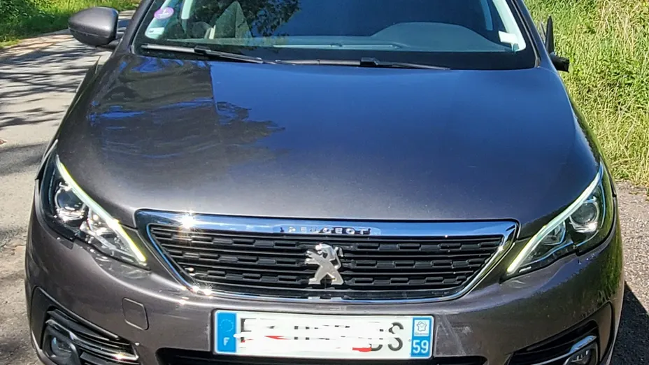 PEUGEOT 308 -