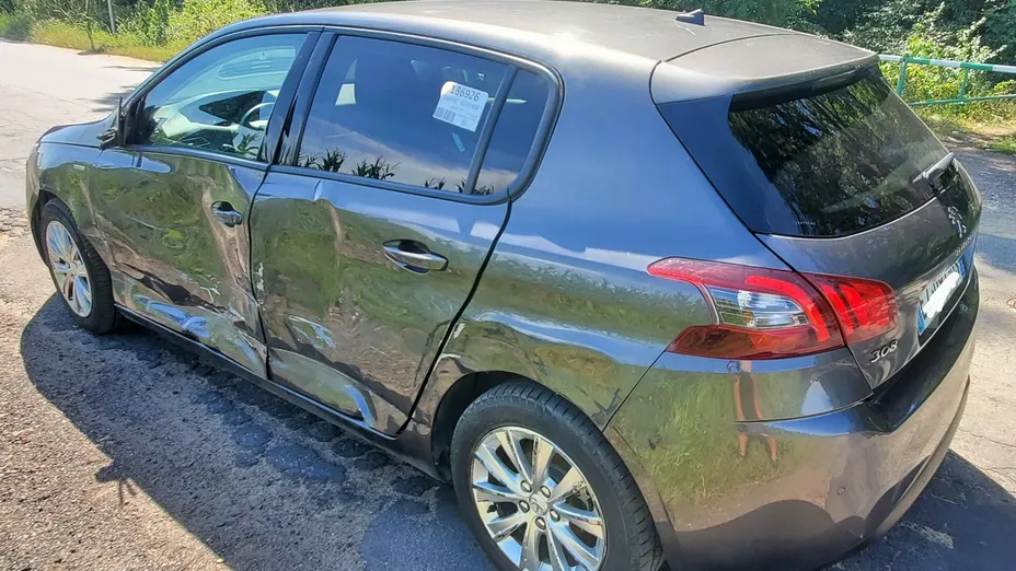 PEUGEOT 308 -
