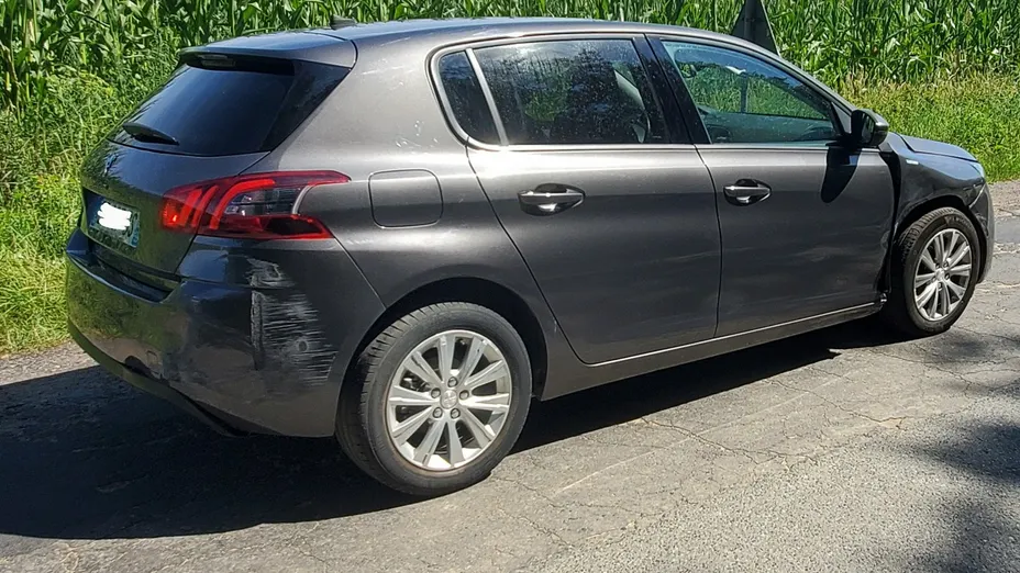 PEUGEOT 308 -