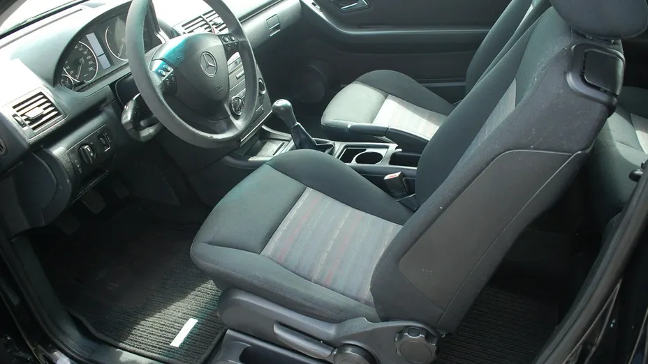 MERCEDES-BENZ A Klasa -