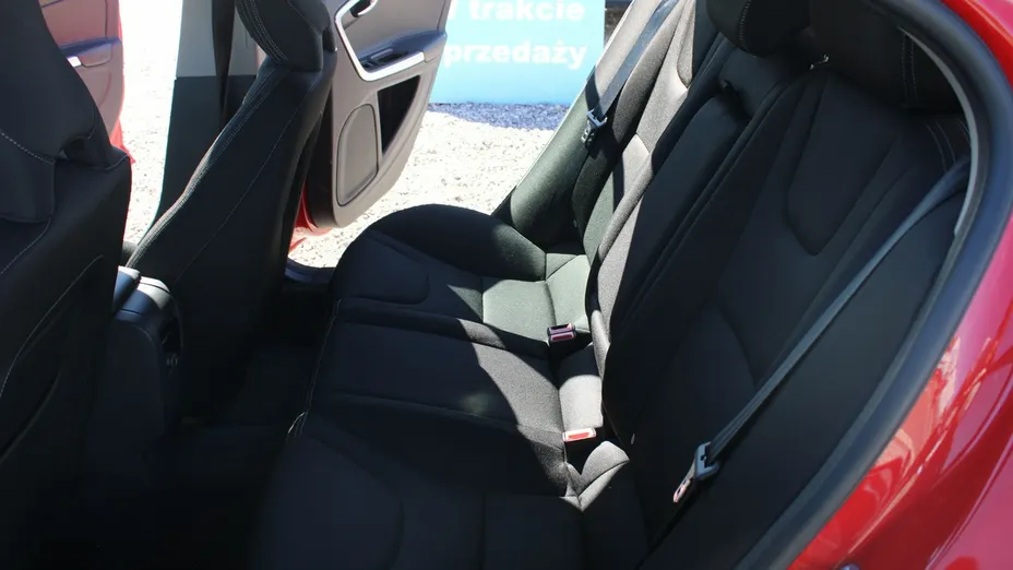 VOLVO S60 -