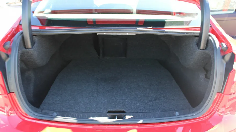 VOLVO S60 -