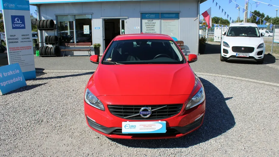 VOLVO S60 -