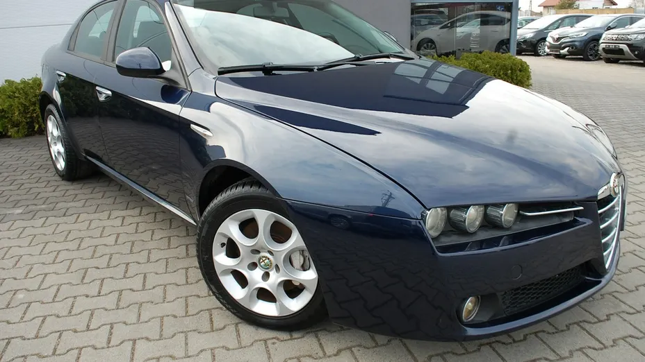ALFA ROMEO 159 -