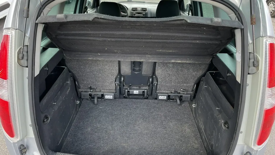 SKODA Roomster -