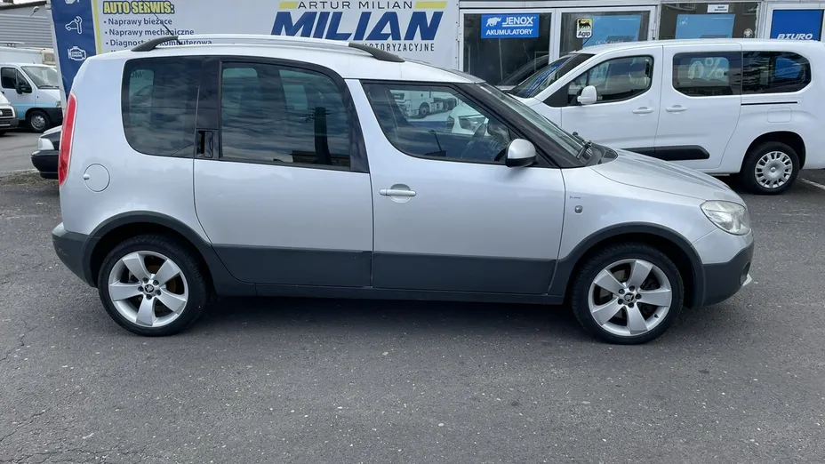 SKODA Roomster -
