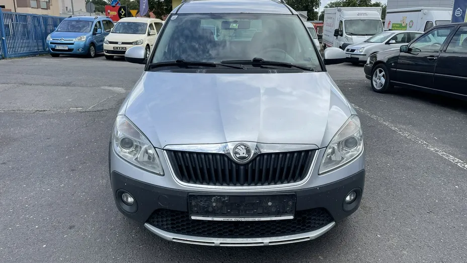 SKODA Roomster -