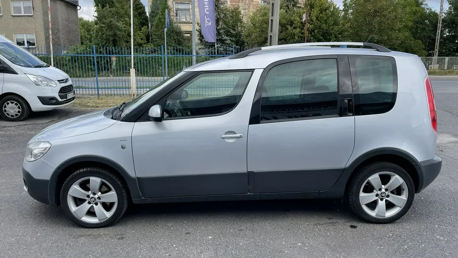 SKODA Roomster -