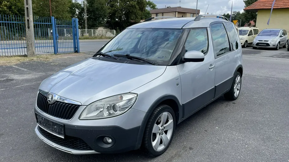 SKODA Roomster -
