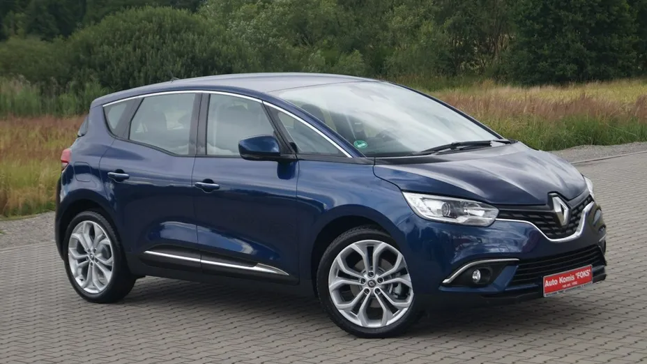 RENAULT Scenic -