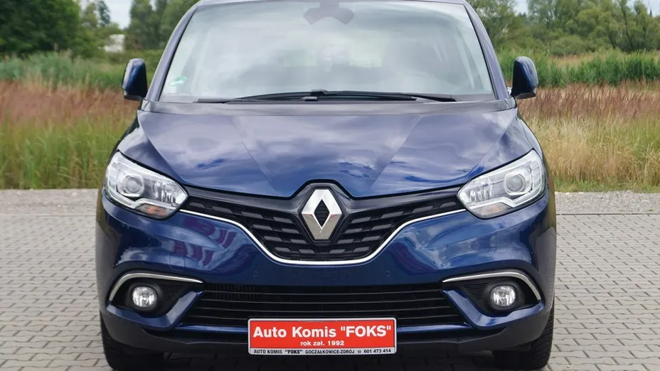 RENAULT Scenic -