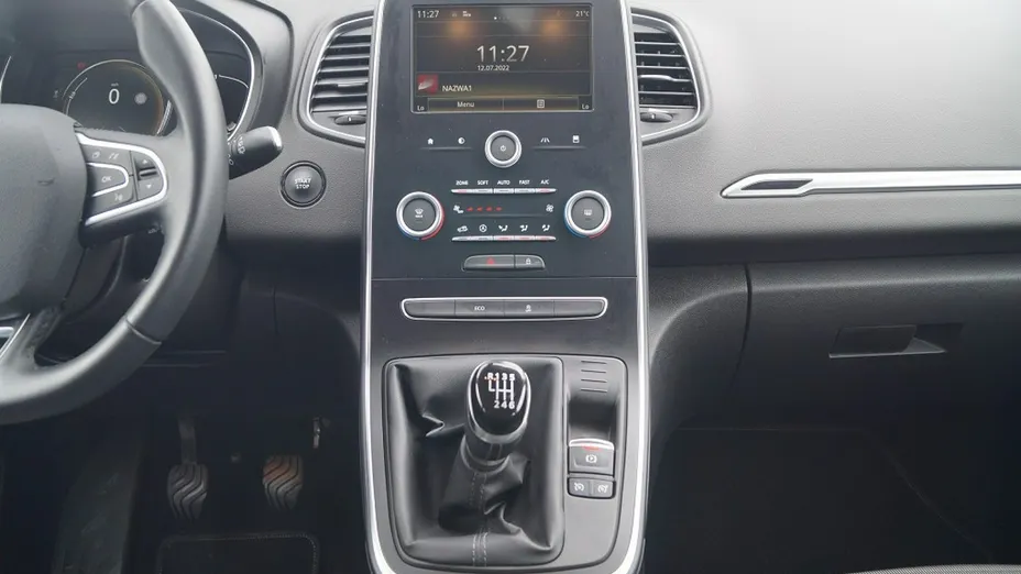 RENAULT Scenic -