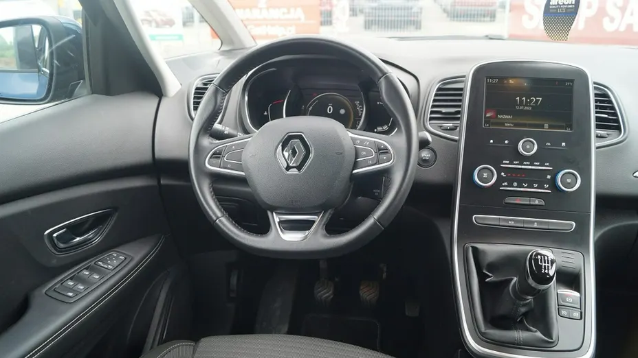 RENAULT Scenic -