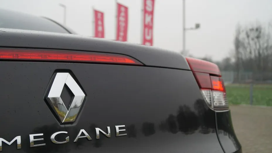 RENAULT Megane -