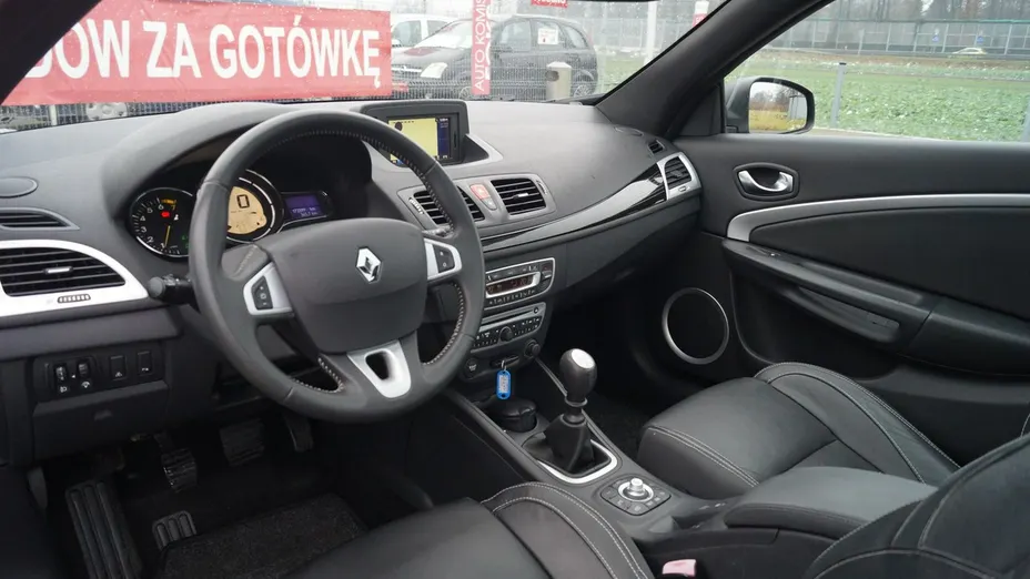 RENAULT Megane -