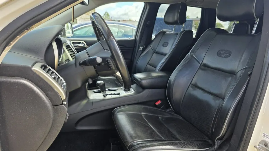 JEEP Grand Cherokee -