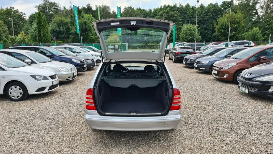 MERCEDES-BENZ C Klasa -