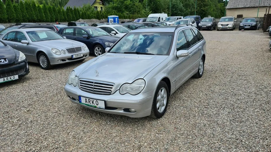MERCEDES-BENZ C Klasa -