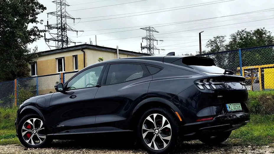 FORD Mustang Mustang 2.3 EcoBoost aut