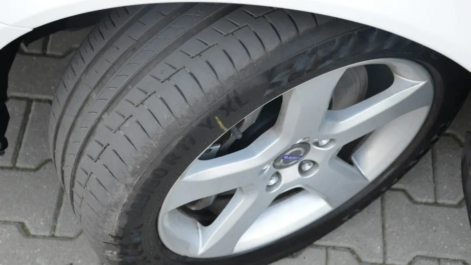 VOLVO V70 -