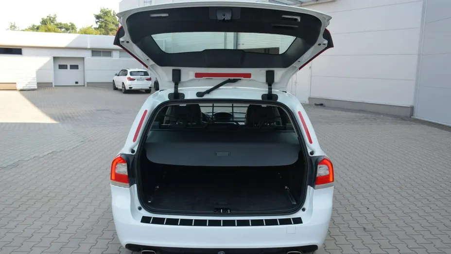 VOLVO V70 -