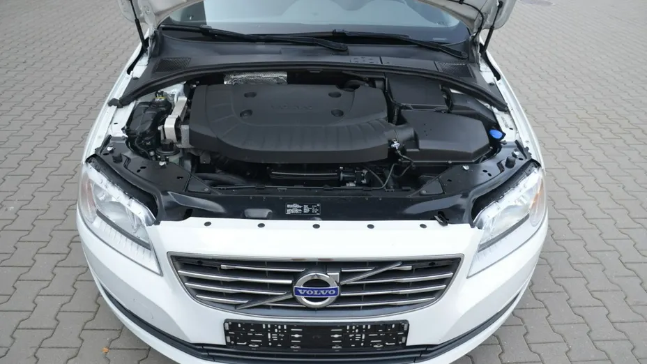 VOLVO V70 -