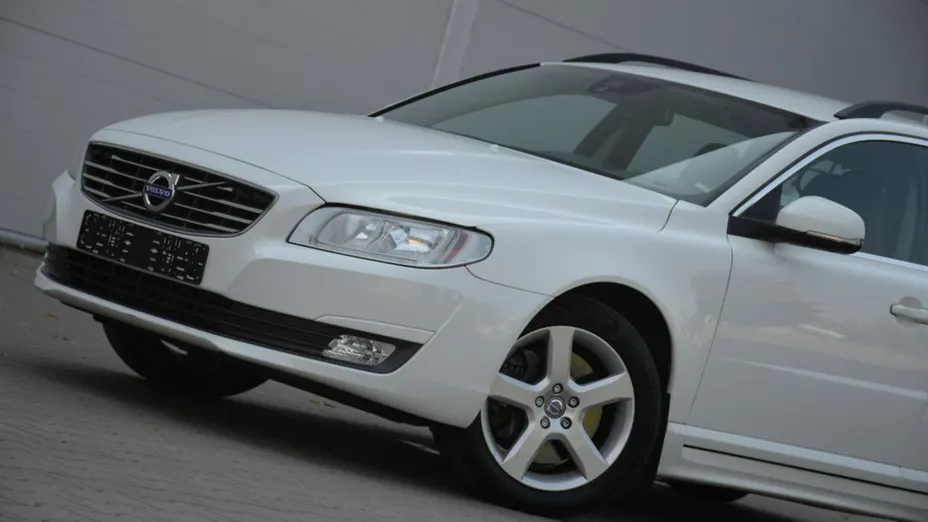 VOLVO V70 -