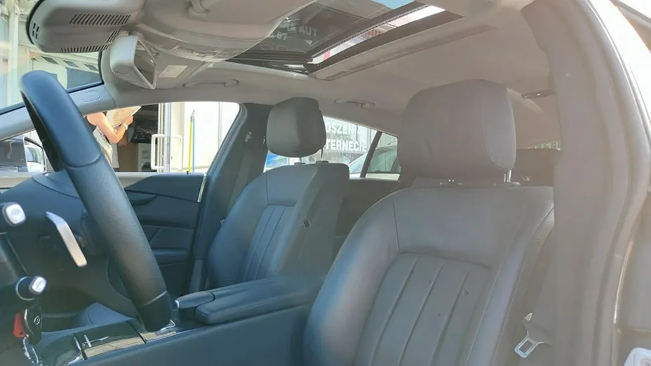 MERCEDES-BENZ CLS -