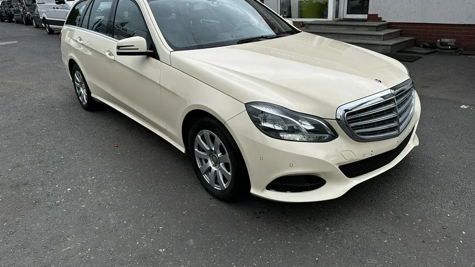 MERCEDES-BENZ E Klasa -