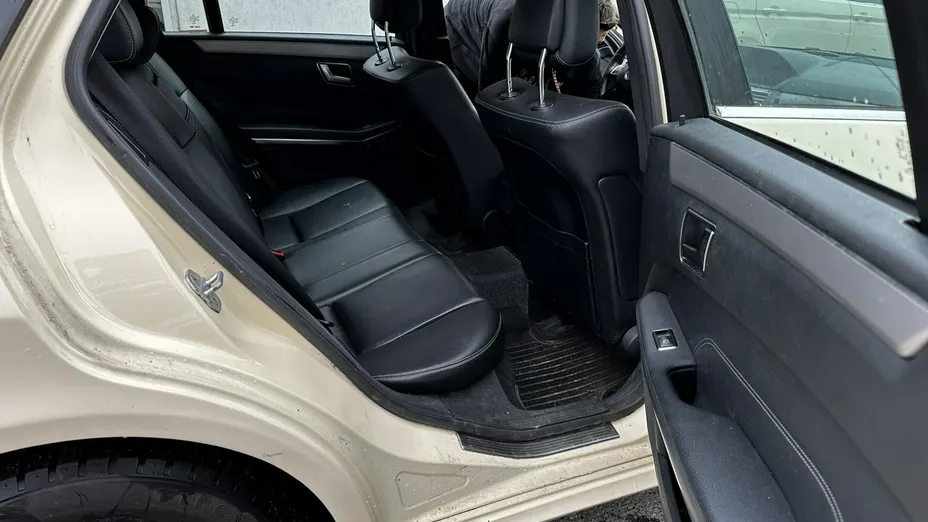 MERCEDES-BENZ E Klasa -