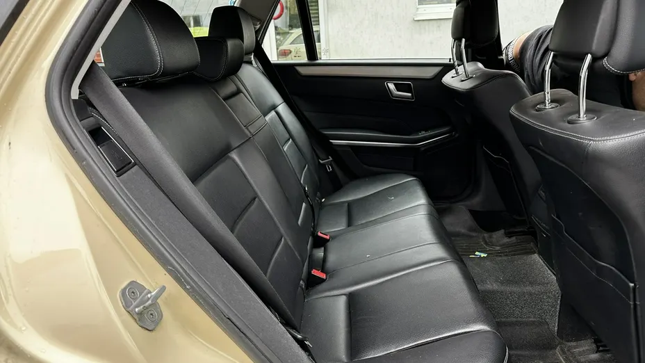 MERCEDES-BENZ E Klasa -